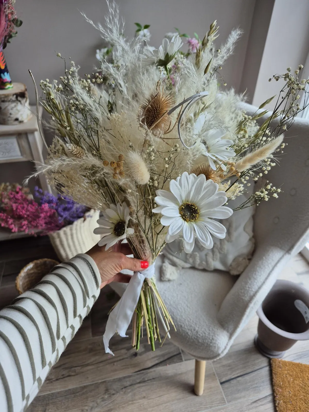 Bouquet de fleurs séchées composé à la main