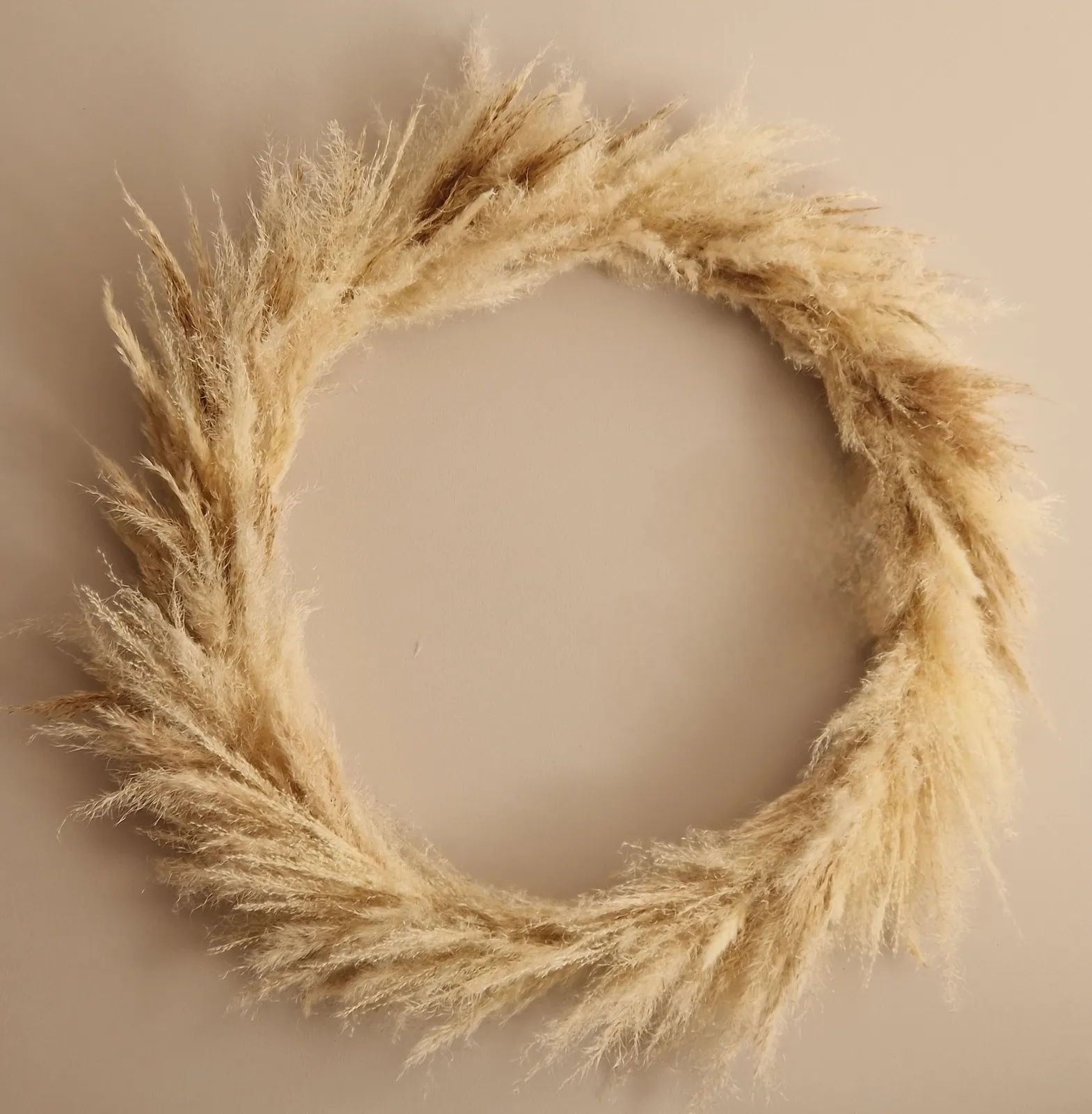 Couronne en pampa naturel à suspendre
