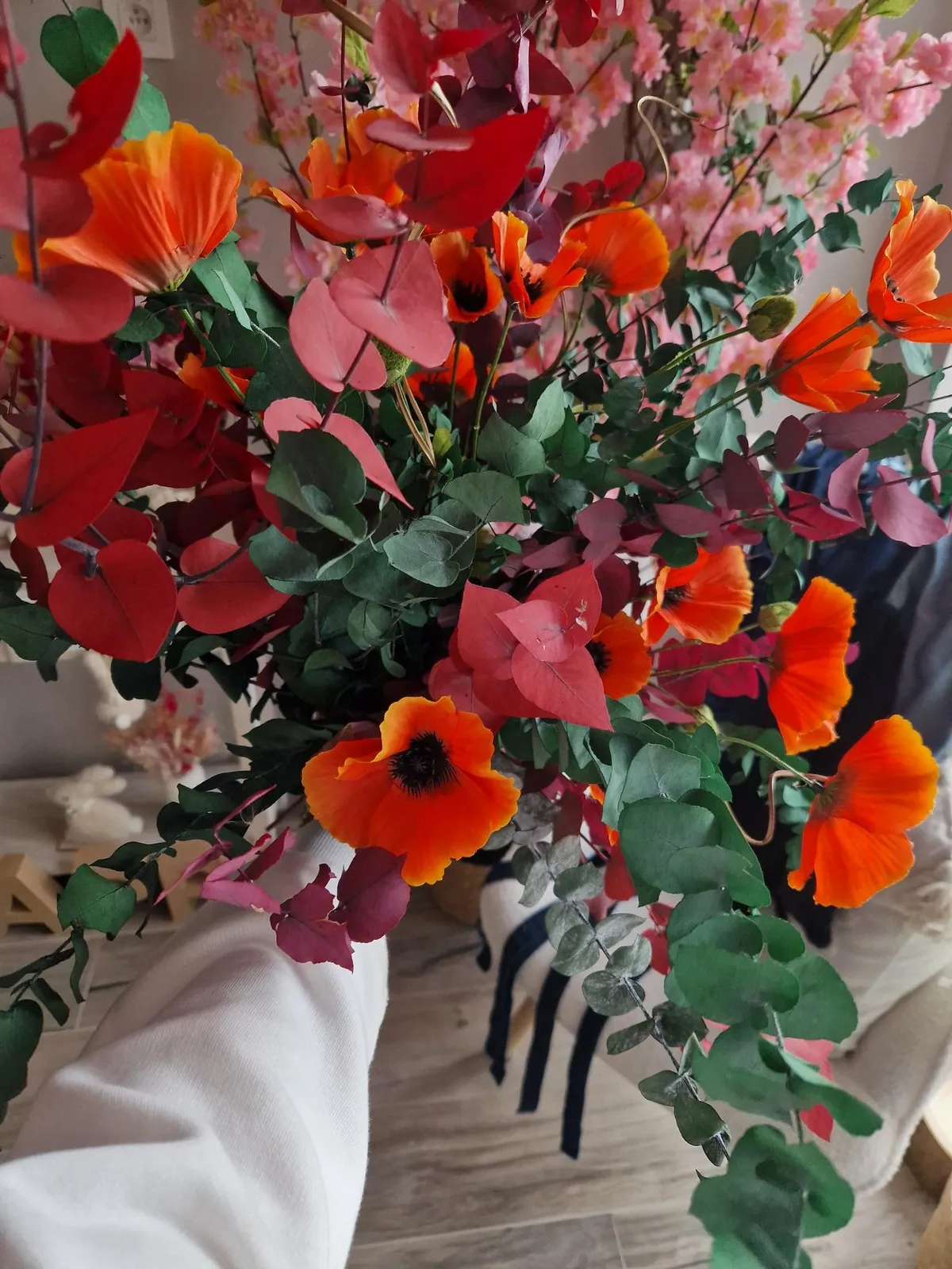 Composition florale délicate pour un dernier au revoir